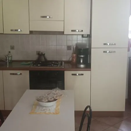 Caprifoglio In By Interhome Lägenhet