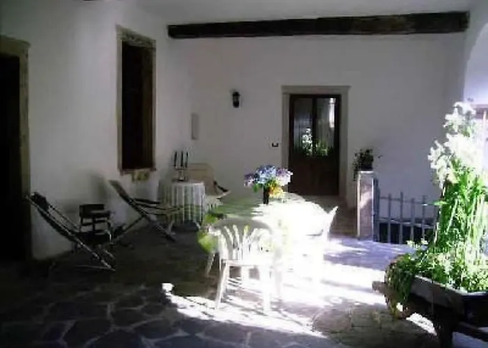 Caprifoglio In By Interhome