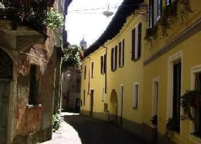 Caprifoglio In By Interhome *